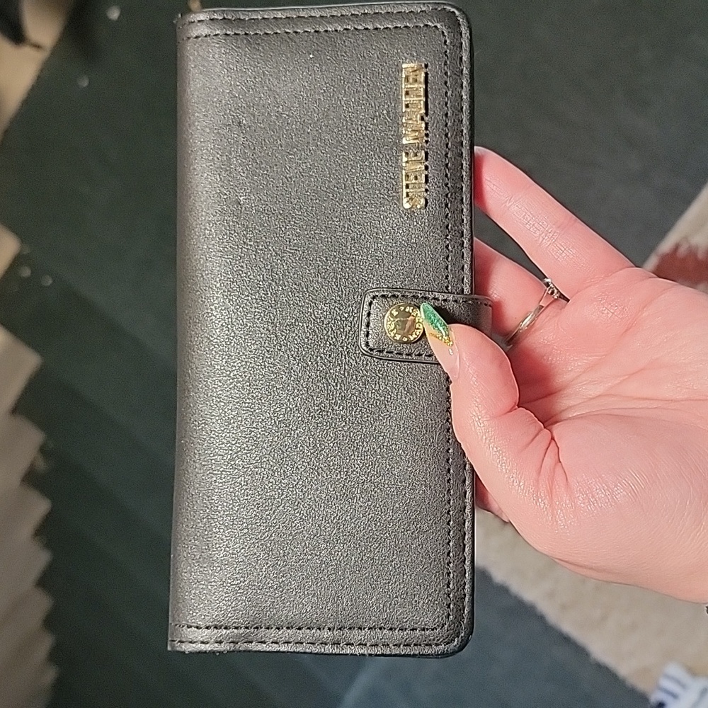 Steve Madden Wallet